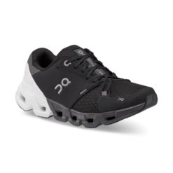 On Women’s Cloudflyer 4 (Black/White) -Clothing Serie Shop 5702A7AC 6A3B 4A0A B14D 895A0CB9002F