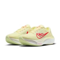 Nike Women’s Zoom Fly 5 (801 - Citron Tint/Light Crimson/Summit White) -Clothing Serie Shop 7D14D5A8 7C01 408F BB71 F884B03D2894